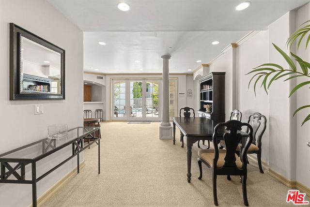 128 N Swall Drive 108, Los Angeles, CA 90048