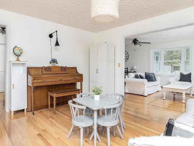3 Scott Rd, Littleton, MA 01460