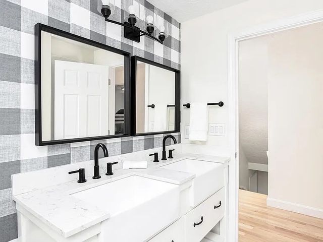 3 Scott Rd, Littleton, MA 01460