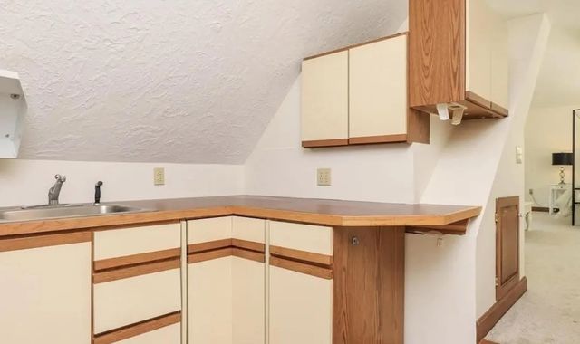 3 Scott Rd, Littleton, MA 01460