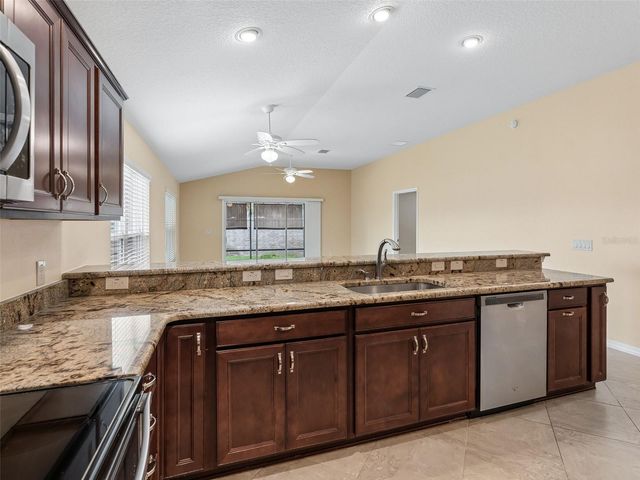 2877 FEUSTEL AVENUE, The Villages, FL 32163