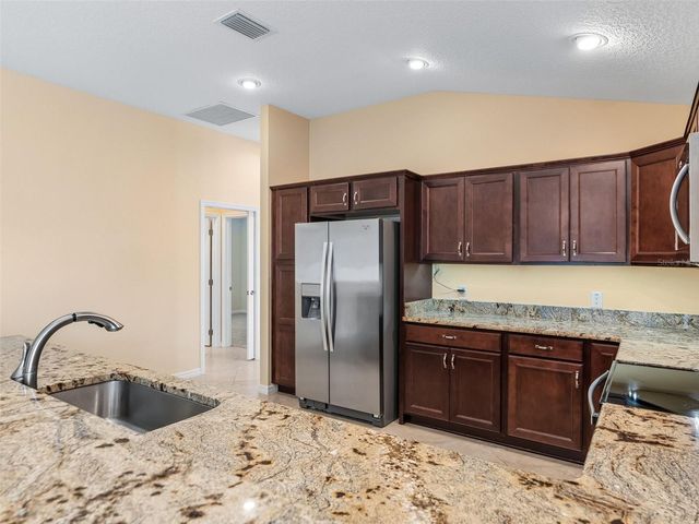 2877 FEUSTEL AVENUE, The Villages, FL 32163