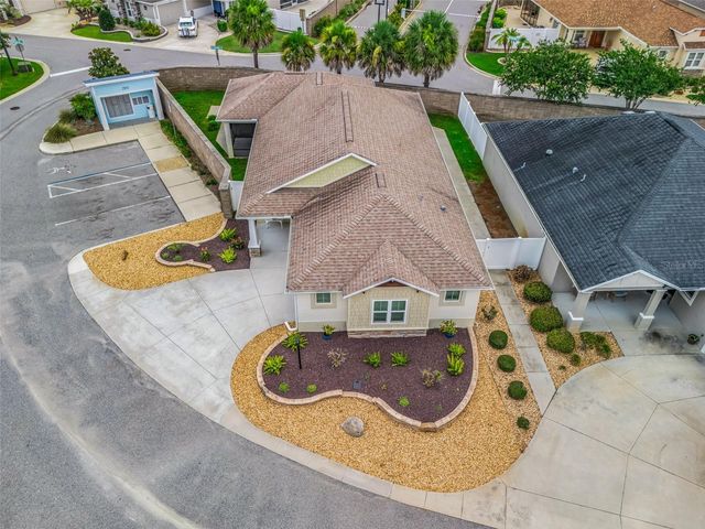2877 FEUSTEL AVENUE, The Villages, FL 32163