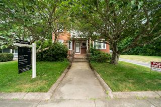 48 Seaver 2, Easton, MA 02356