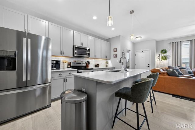 13 Aubrey Place, St Charles, MO 63303