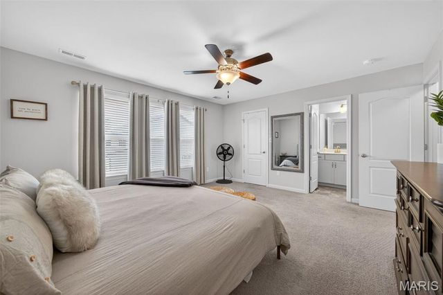 13 Aubrey Place, St Charles, MO 63303