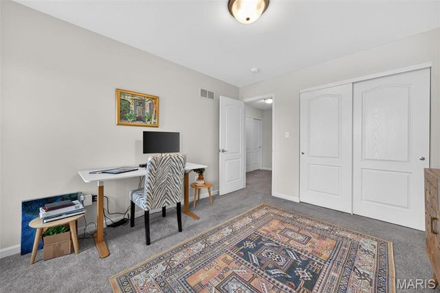 13 Aubrey Place, St Charles, MO 63303