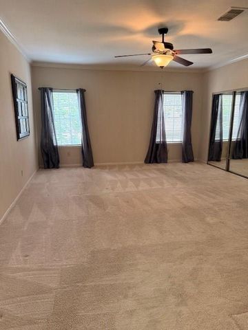 4001 Tanglewilde Street 811, Houston, TX 77063