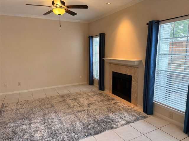 4001 Tanglewilde Street 811, Houston, TX 77063