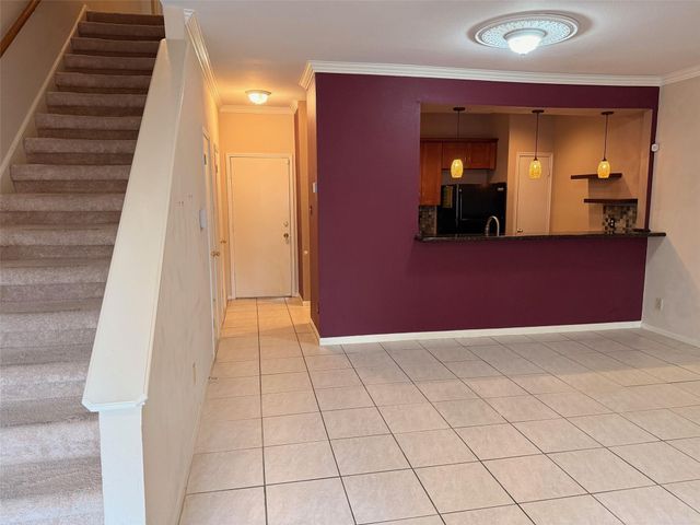 4001 Tanglewilde Street 811, Houston, TX 77063