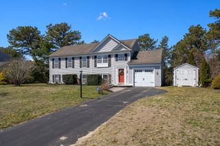 396 Lunns Way, Plymouth, MA 02360