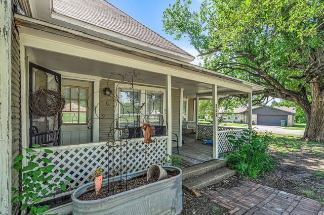 209 S Britton Street, Tom Bean, TX 75489