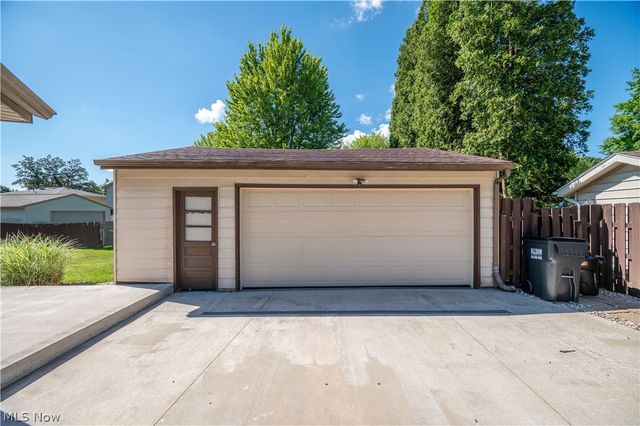 3659 Johnson Court, Canfield, OH 44406