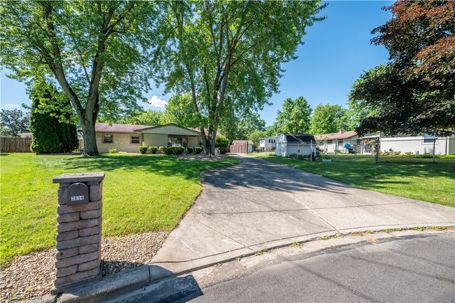 3659 Johnson Court, Canfield, OH 44406