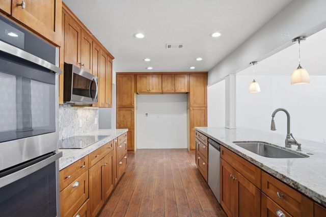 3010 Lester Rd, Denair, CA 95316