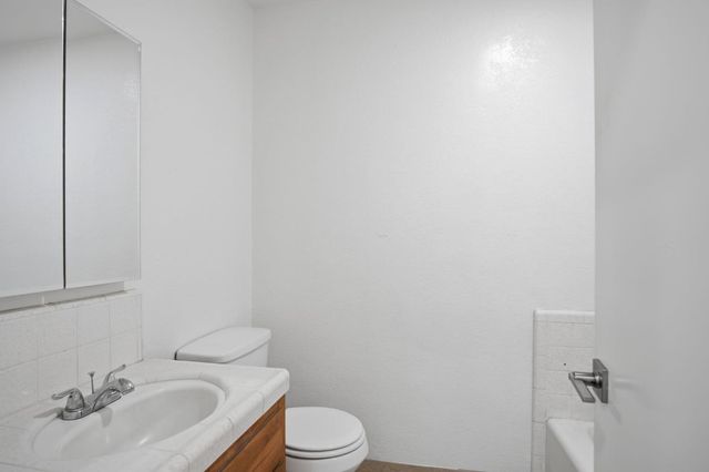 3010 Lester Rd, Denair, CA 95316