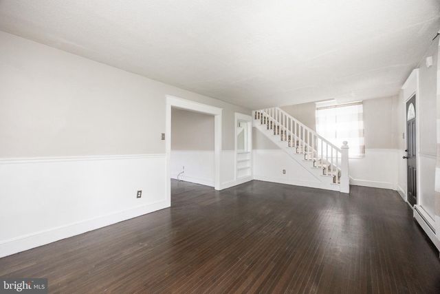 2063 VALLEY RD, Parkesburg, PA 19365