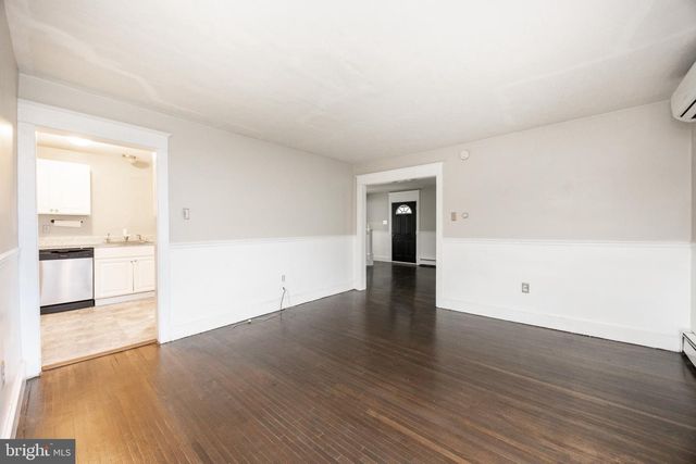 2063 VALLEY RD, Parkesburg, PA 19365