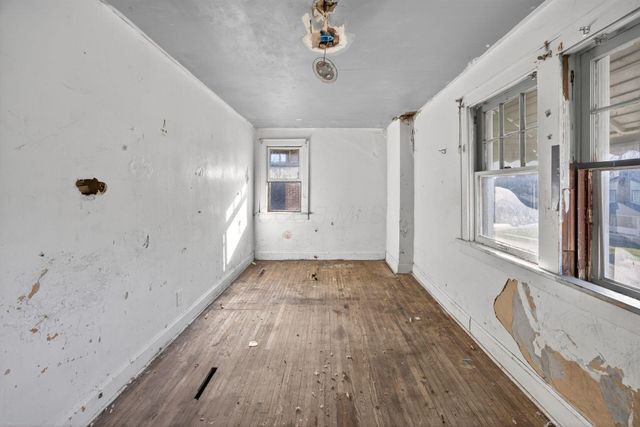 696 Northview Avenue, Columbus, OH 43219