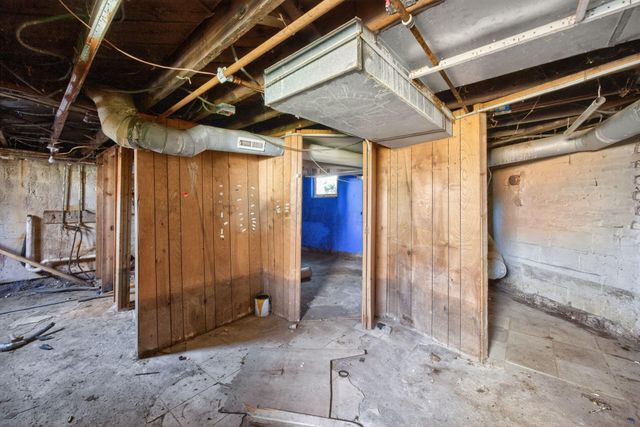 696 Northview Avenue, Columbus, OH 43219