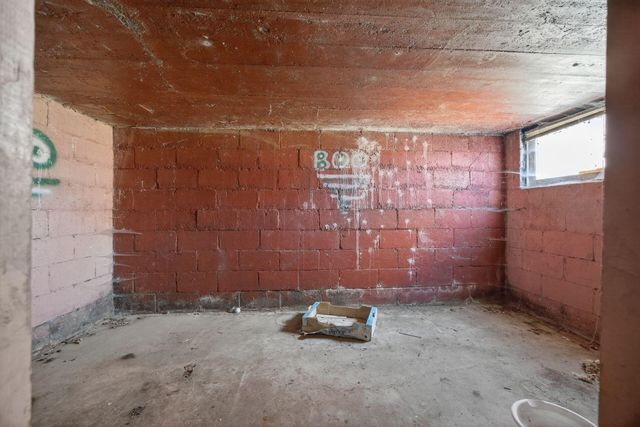 696 Northview Avenue, Columbus, OH 43219