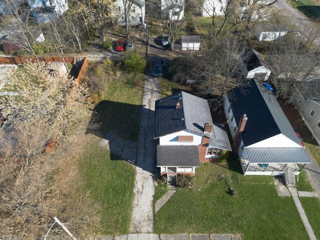 696 Northview Avenue, Columbus, OH 43219