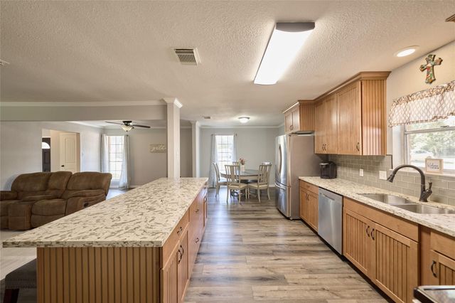 635 Mosswood Drive, Conroe, TX 77302