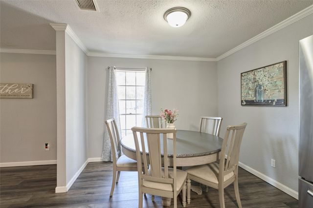 635 Mosswood Drive, Conroe, TX 77302