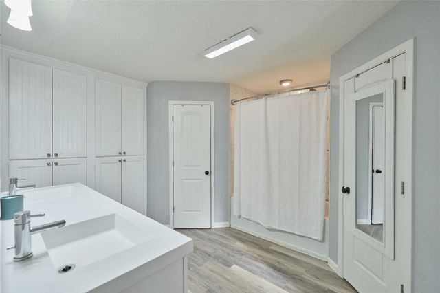 635 Mosswood Drive, Conroe, TX 77302