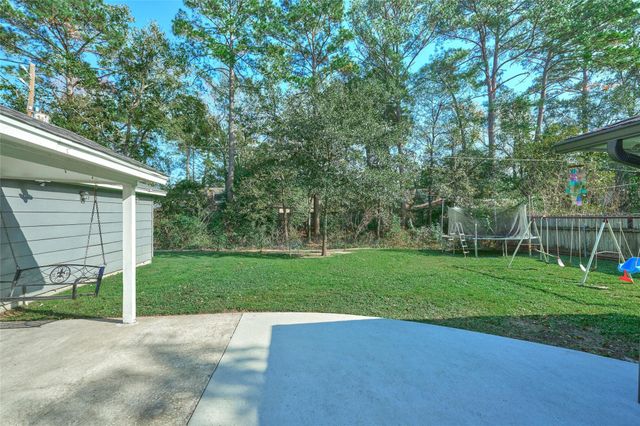 635 Mosswood Drive, Conroe, TX 77302