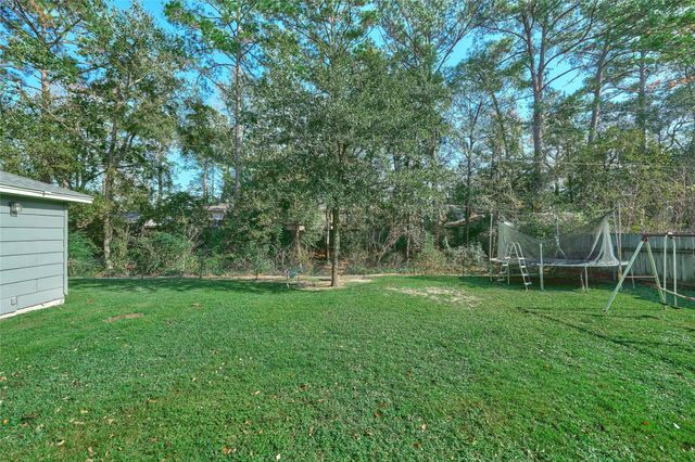 635 Mosswood Drive, Conroe, TX 77302