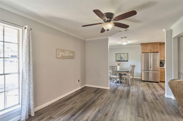 635 Mosswood Drive, Conroe, TX 77302