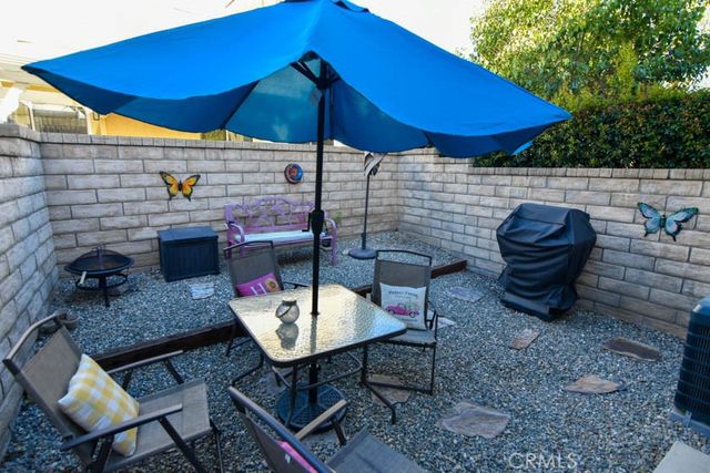 26504 Rock Creek, Valencia, CA 91354