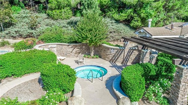 26504 Rock Creek, Valencia, CA 91354