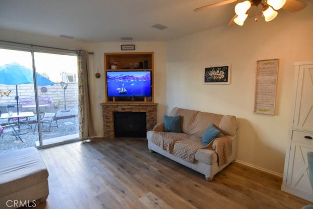 26504 Rock Creek, Valencia, CA 91354