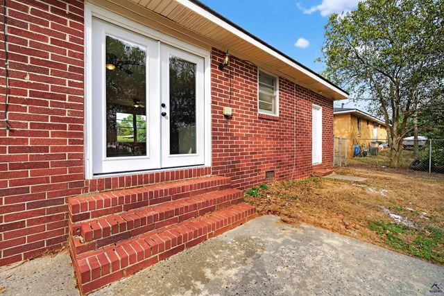 1748 Timark Drive, Macon, IA 31206