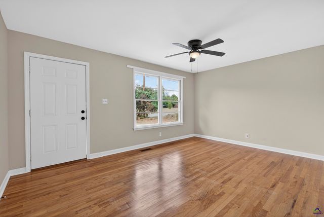 1748 Timark Drive, Macon, IA 31206