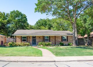731 E Cherry Street, Duncanville, TX 75116