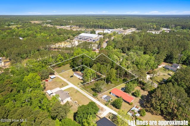 2740 Redgray Way SW, Shallotte, NC 28470