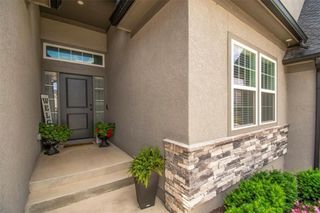 807 NE Algonquin Street, Lee's Summit, MO 64064