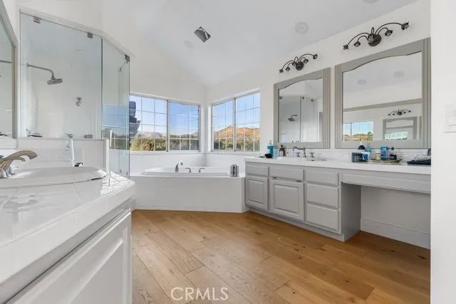 33247 Escondido, Agua Dulce, CA 91390