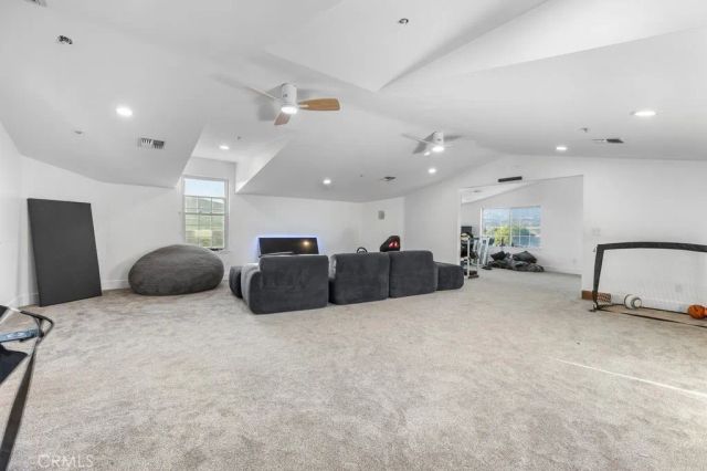 33247 Escondido, Agua Dulce, CA 91390