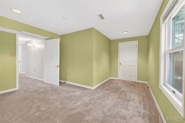 5 Lexington Lane, Washington, MO 63090