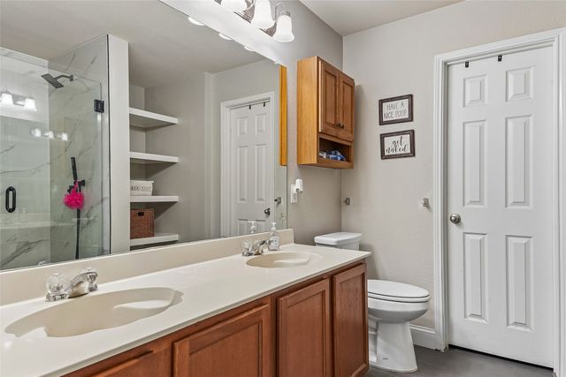 3301 Highpoint Drive, Denton, TX 76210