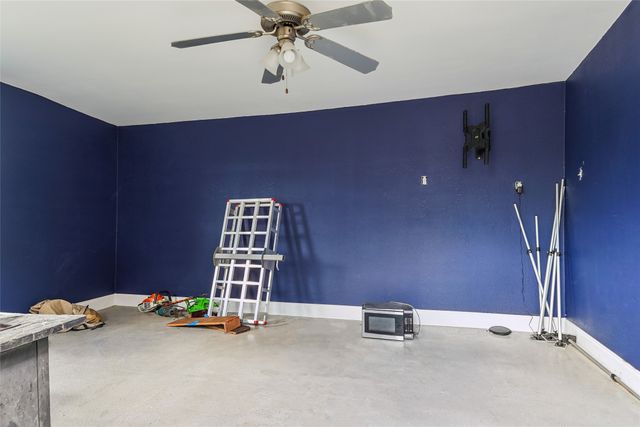 3301 Highpoint Drive, Denton, TX 76210