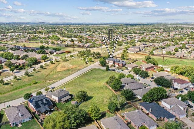 3301 Highpoint Drive, Denton, TX 76210