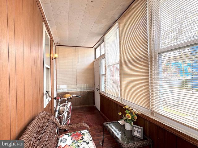 1911 HUMMOCK AVE, Atlantic City, NJ 08401