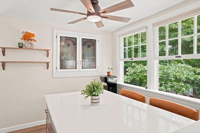 13 Hilltop Dr, Burlington, MA 01803