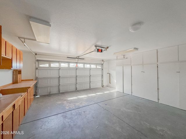 15329 N 85TH Avenue, Peoria, AZ 85381