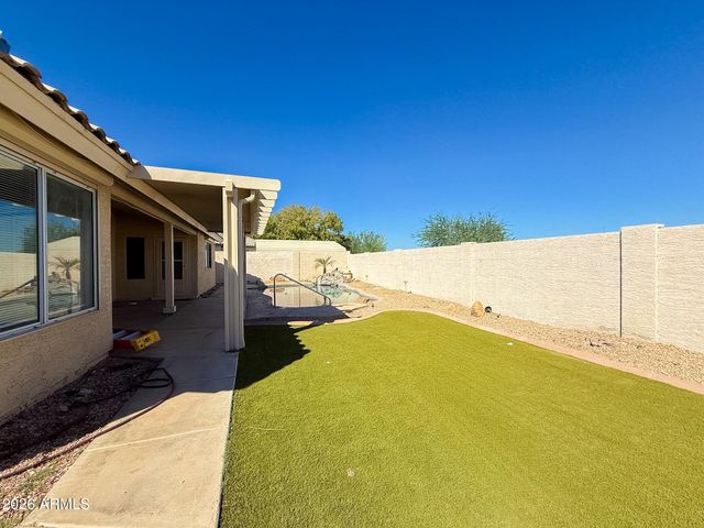 15329 N 85TH Avenue, Peoria, AZ 85381